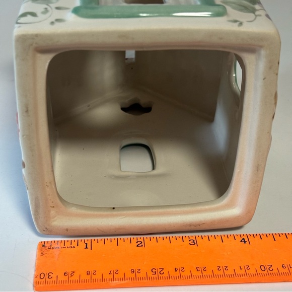 Pfaltzgraff Grape & Vine Cottage House Candle Holder Votive LIKE NEW - Picture 6 of 9